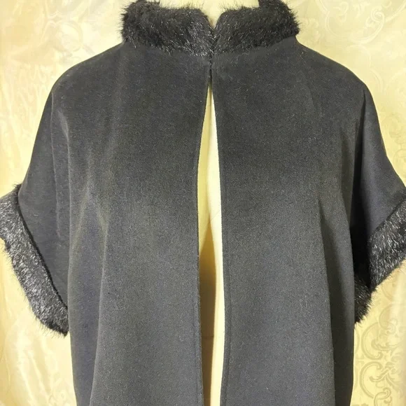 Halogen Black Fur-Trimmed Women's Poncho - Picture 14 of 16